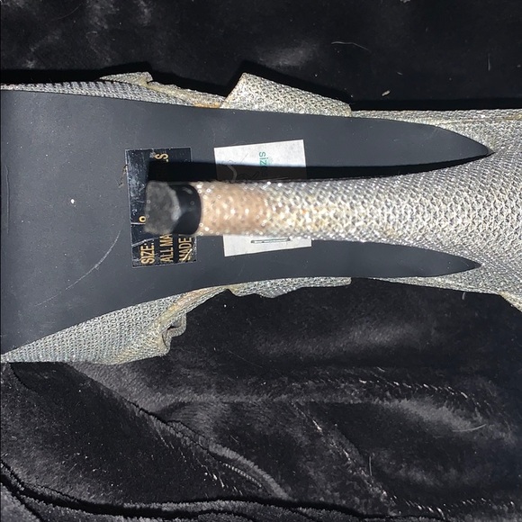 Shi by Journeys silver sparky heels - Picture 7 of 7